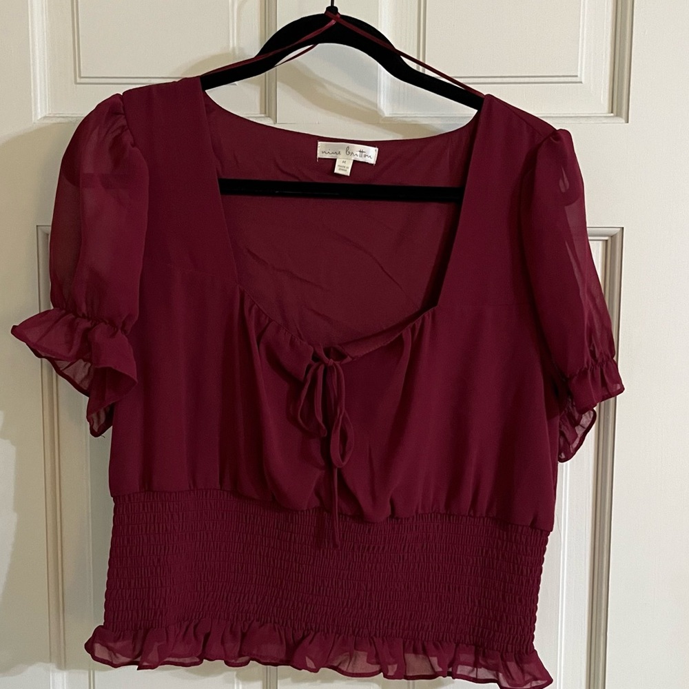 Willow Short Sleeve Smocked Blousse